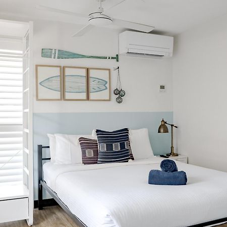 The Surf House Hostel Byron Bay Exterior photo
