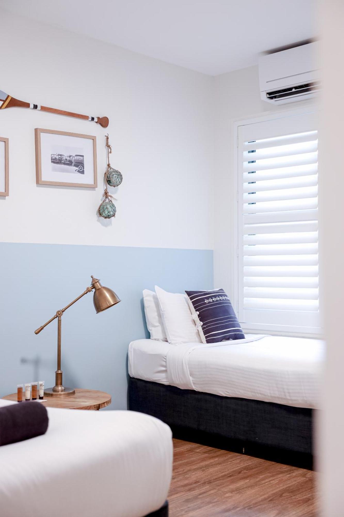 The Surf House Hostel Byron Bay Exterior photo