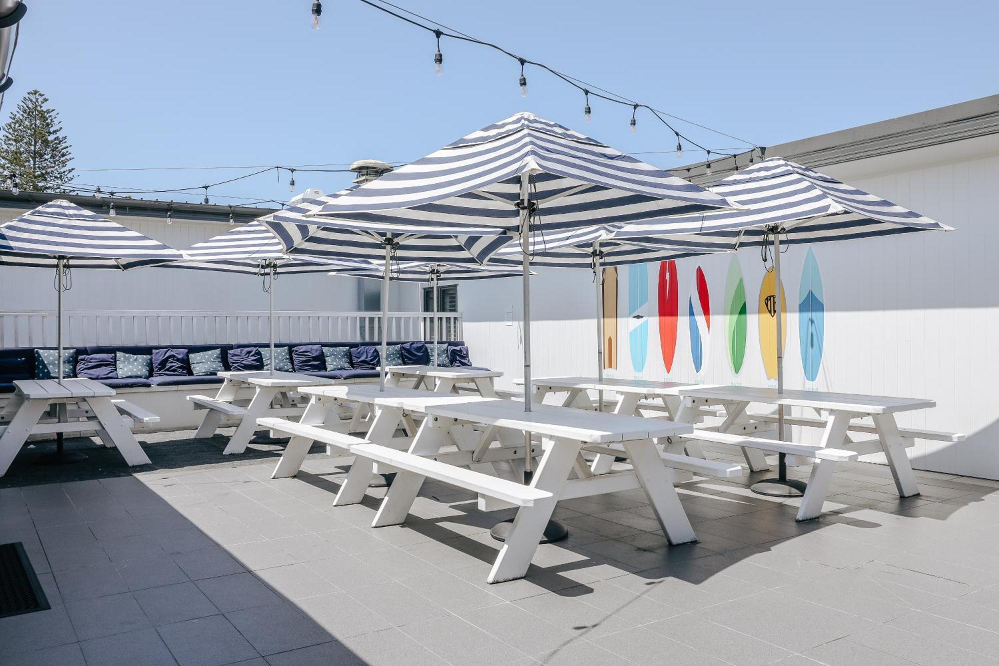 The Surf House Hostel Byron Bay Exterior photo